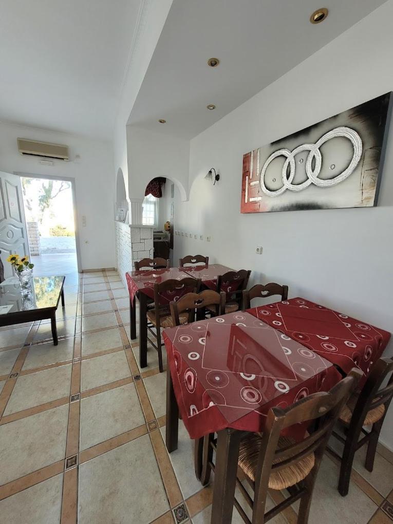 B Suites Fira  Oda fotoğraf